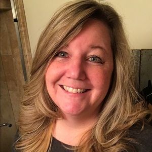 Meet your Posher, Dawnette